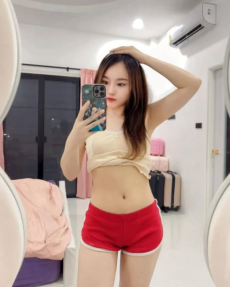 Zhu Lan-Mei, Hong Kong profile photo 2