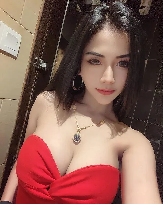 Yang Fang, Hong Kong profile photo 1