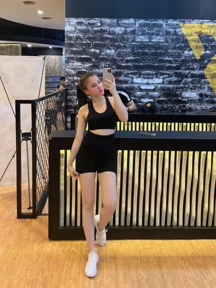 Golden Ting, female escort in Hong Kong