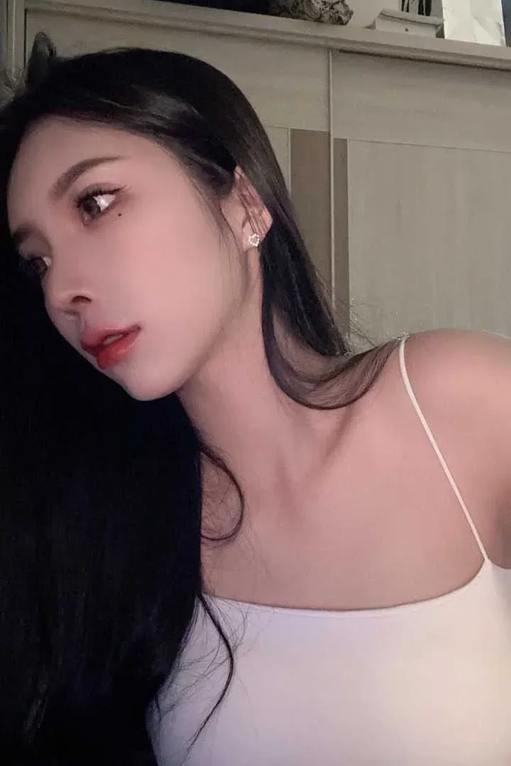 Tavirisa, Hong Kong profile photo 1
