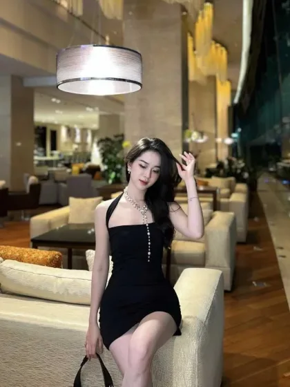 Song Liya, female escort in Hong Kong