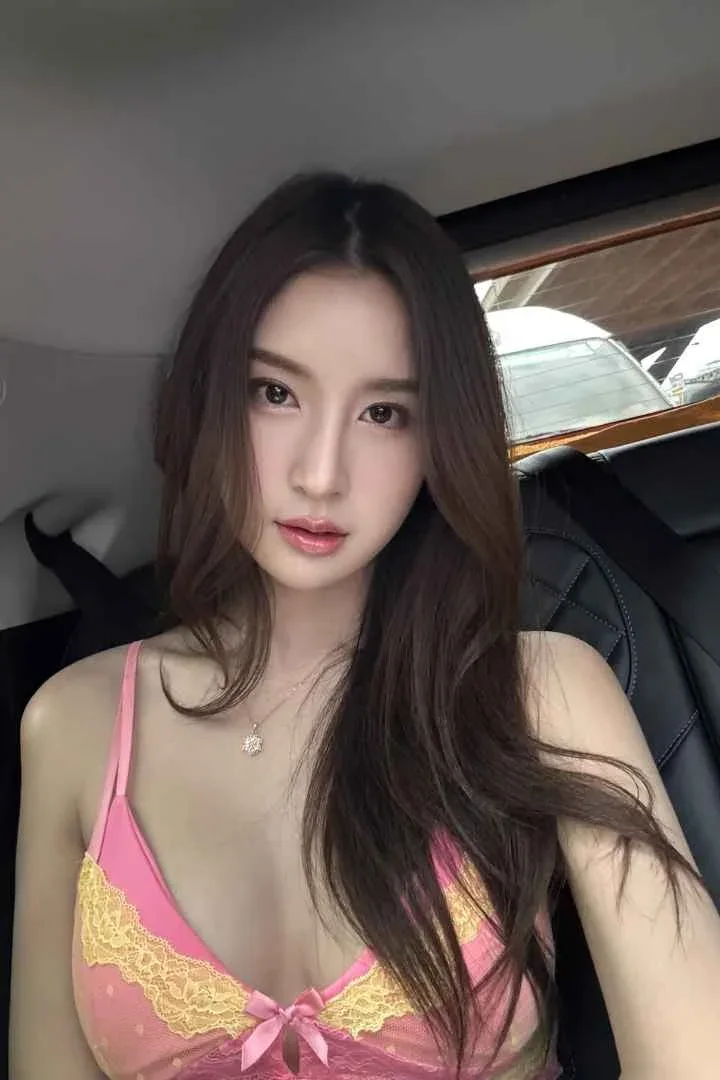 Zhu Fei-Lian, Hong Kong profile photo 1