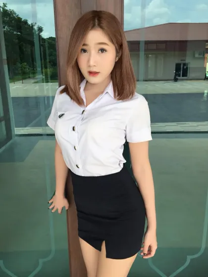 Photo next profile Luo Jia