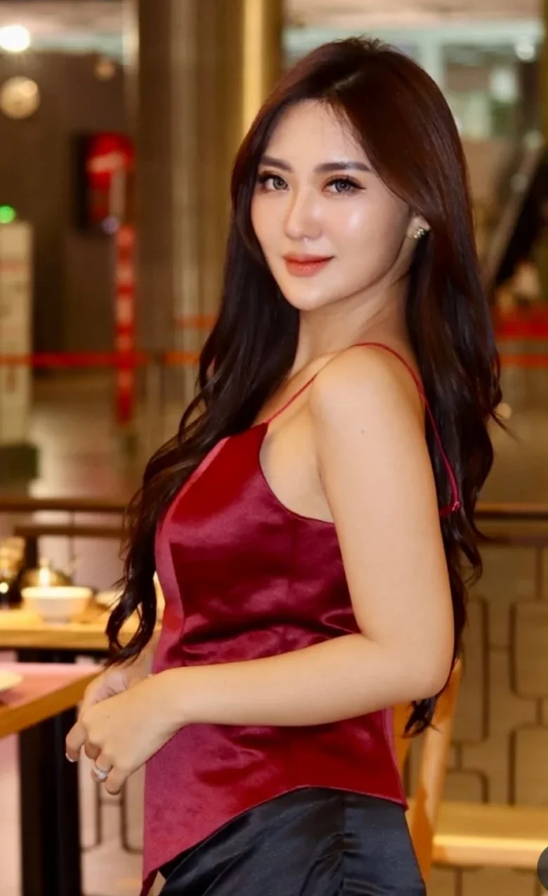 Ting Moon, Hong Kong profile photo 1