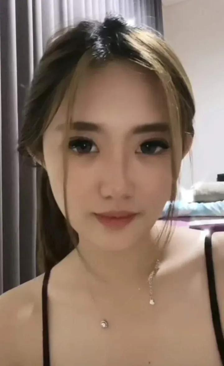 Ting Moon, Hong Kong profile photo 5
