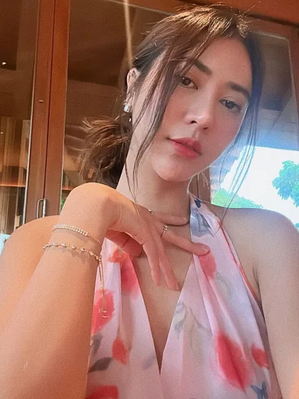 Pan Lan, female escort in Hong Kong