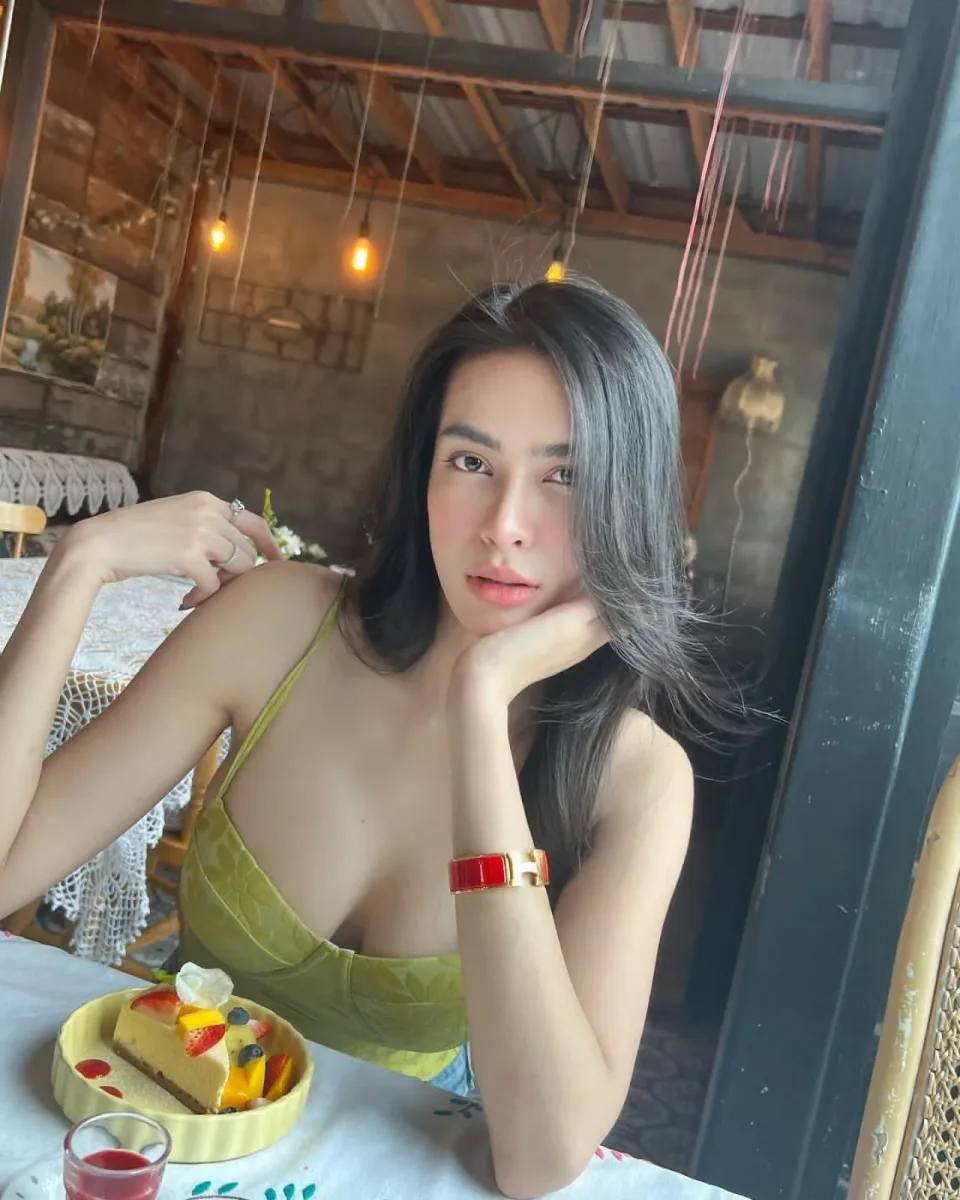 Wu Ling-Lin, Hong Kong profile photo 1