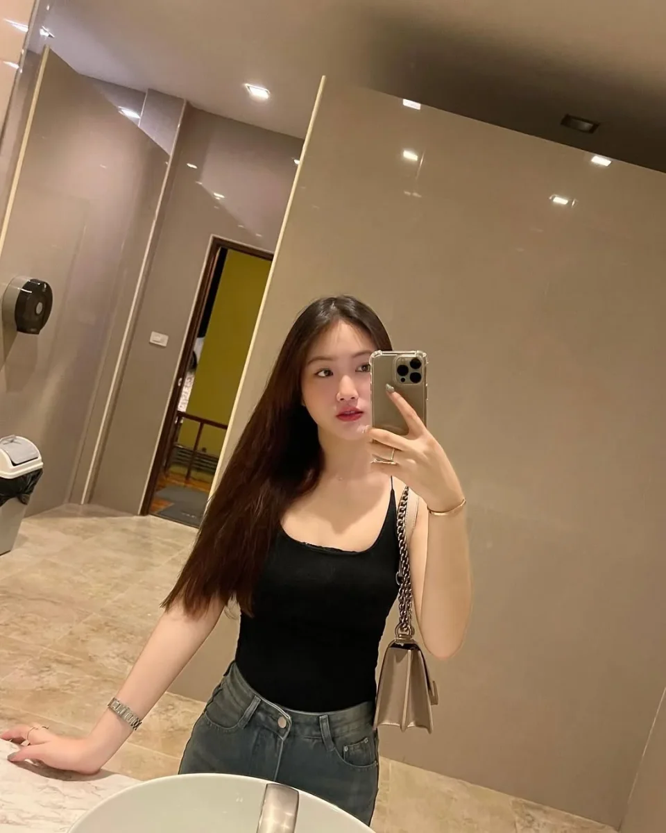 Hu Yuna-Ailin, Hong Kong profile photo 1