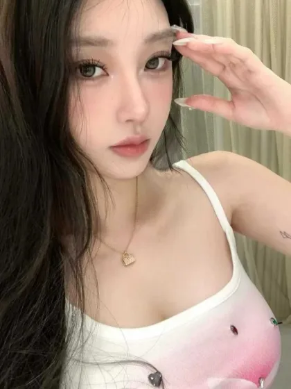 Zhu Jing, female escort in Hong Kong