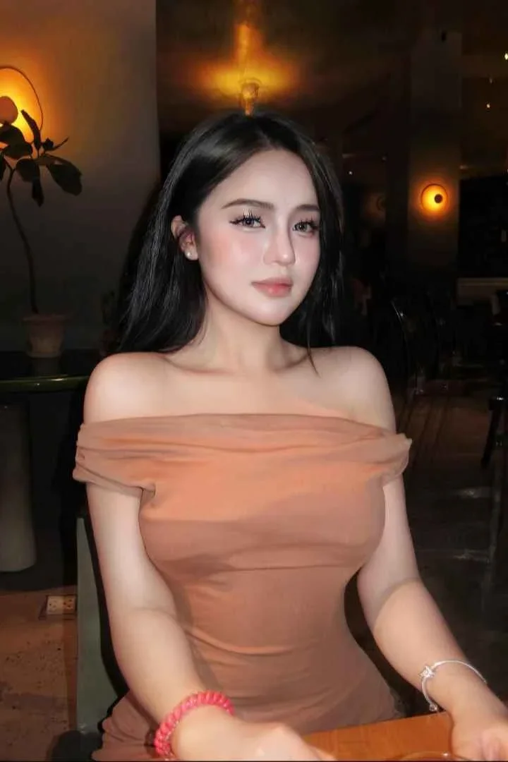Chen Ling-Liya, Hong Kong profile photo 1