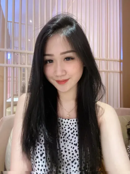 Photo next profile Liang Ailin-Ting