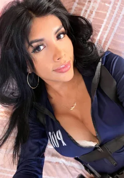 Nova Ari, Hong Kong profile photo 13