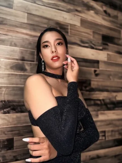 Song Niko-Xian, shemale escort in Hong Kong