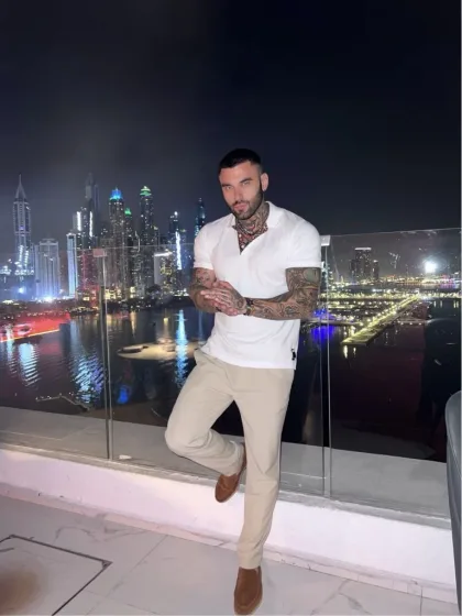 Li Yi-Long, male escort in Hong Kong, recommendation photo 4