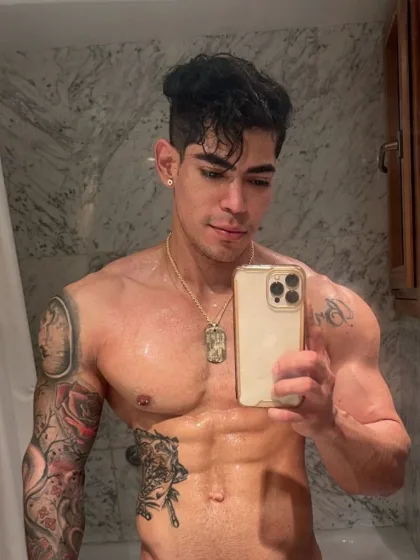 Tao, male escort in Hong Kong, recommendation photo 2