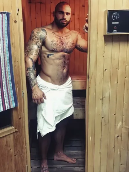 Zhang Dong-Dai, male escort in Hong Kong, recommendation photo 4