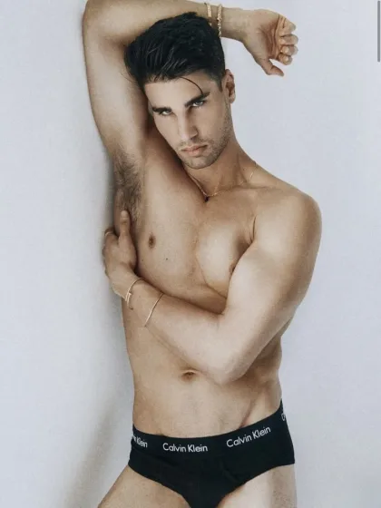 Weiwei, male escort in Hong Kong, recommendation photo 2