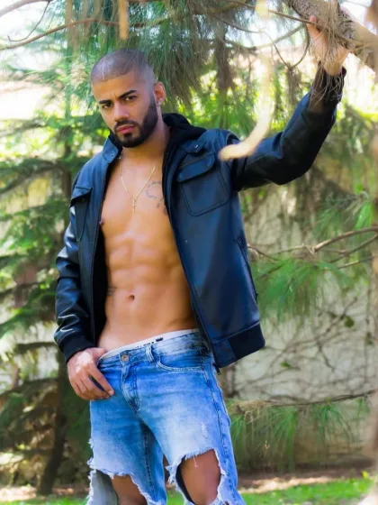 Peng Ray, male escort in Hong Kong, recommendation photo 3