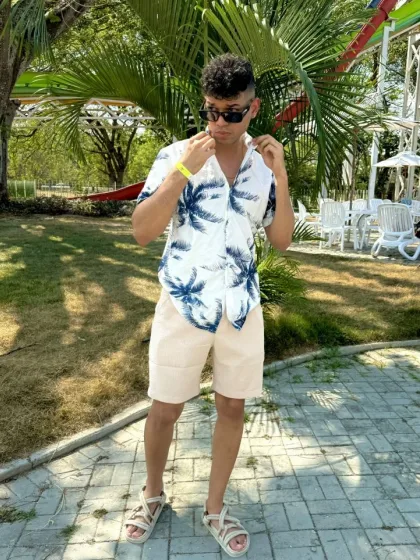 Xie Long, male escort in Hong Kong, recommendation photo 2