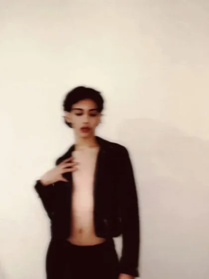 Photo next profile Liang Zhen-Ren