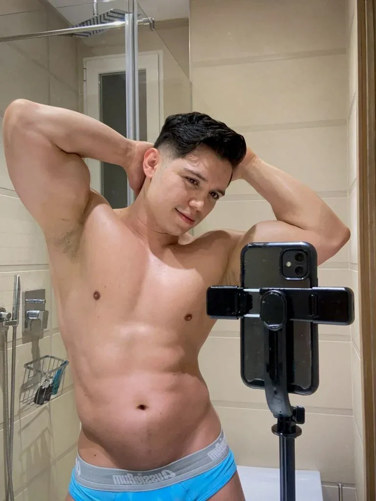 Xie Dong, Hong Kong profile photo 22