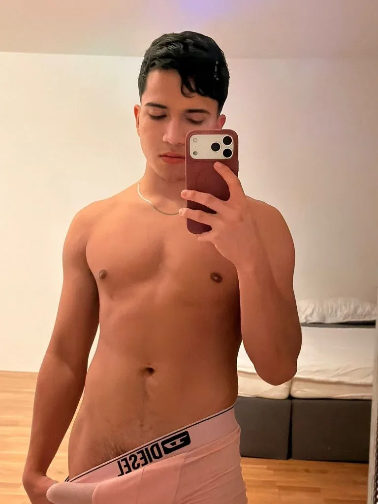 Wang Lei, Hong Kong profile photo 5
