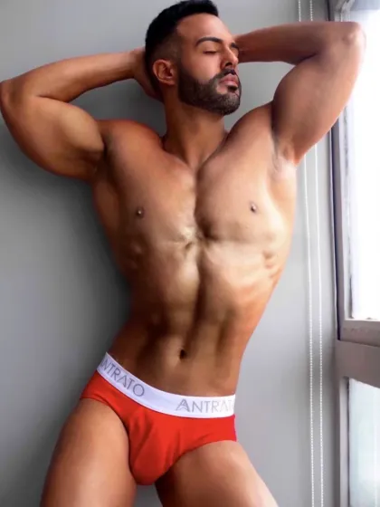 Han Jian-Lei, male escort in Hong Kong, recommendation photo 2