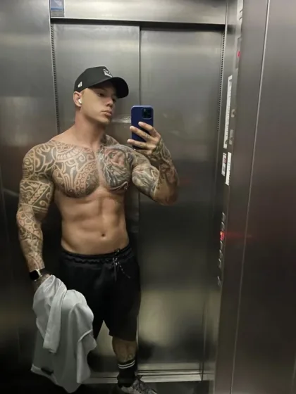 Pan Shan, male escort in Hong Kong, recommendation photo 3