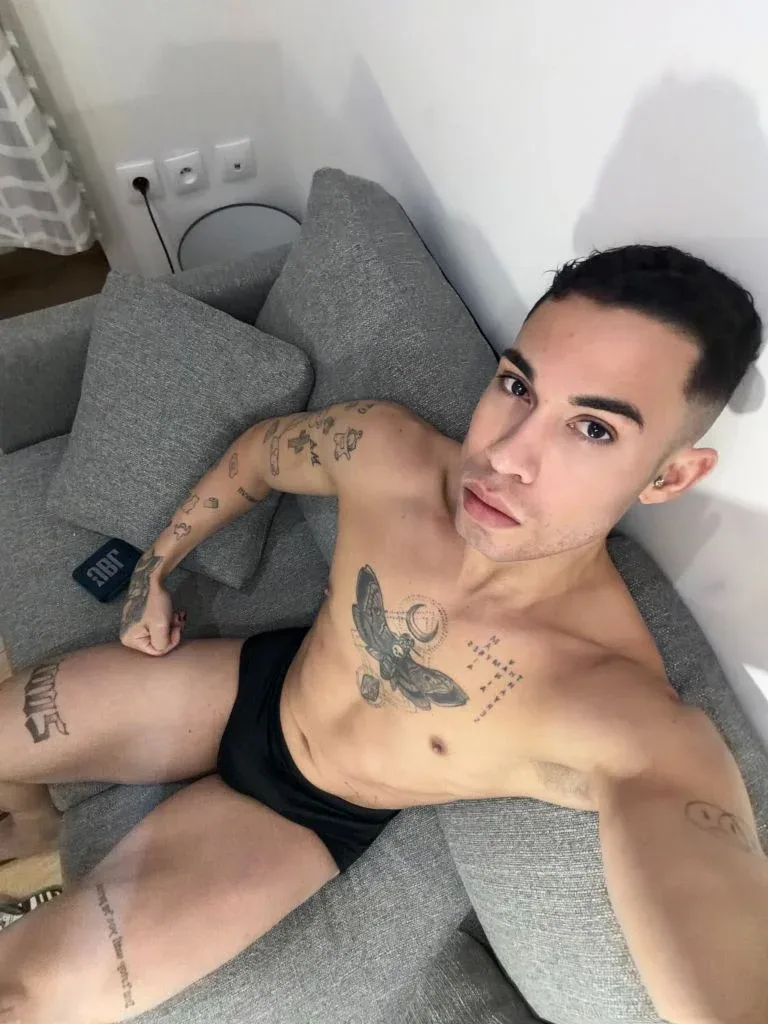 He Wei-Ming, Hong Kong profile photo 20