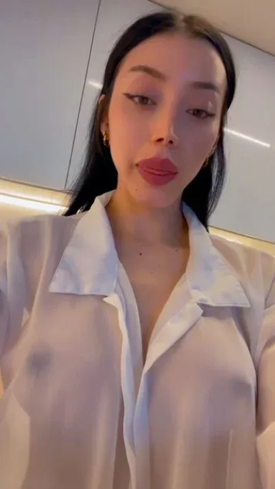 Yang Rina, Hong Kong profile photo 2