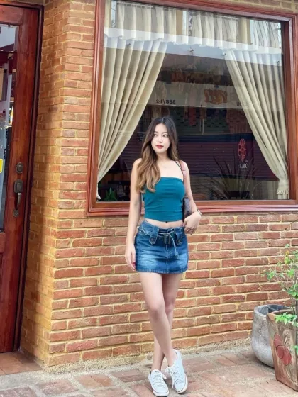 Gao Lian, female escort in Hong Kong